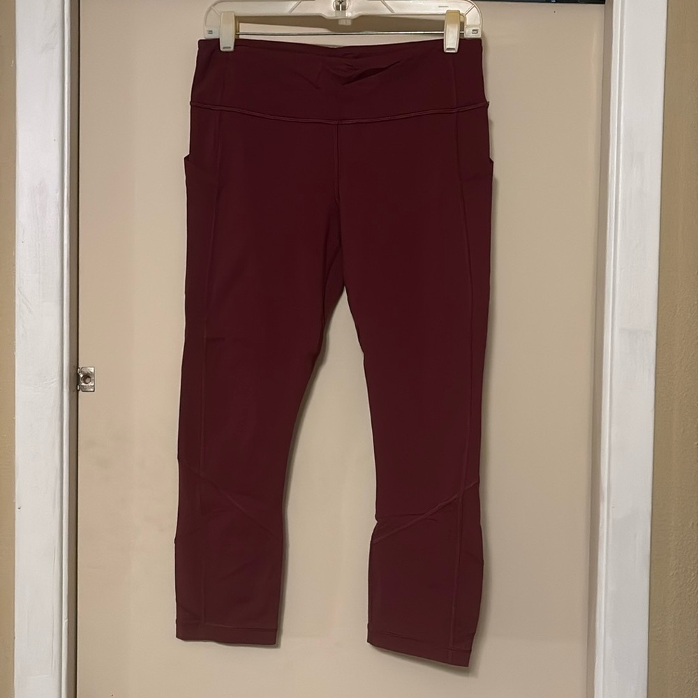 Lululemon capri leggings